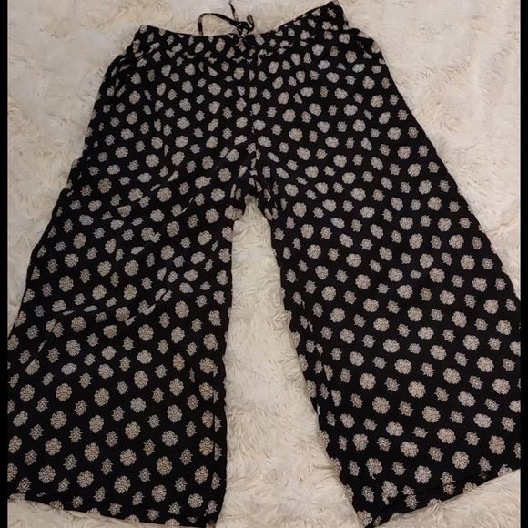 Artisan Ny Pants - Artisan Ny Flowy High Waisted Crop Pants
